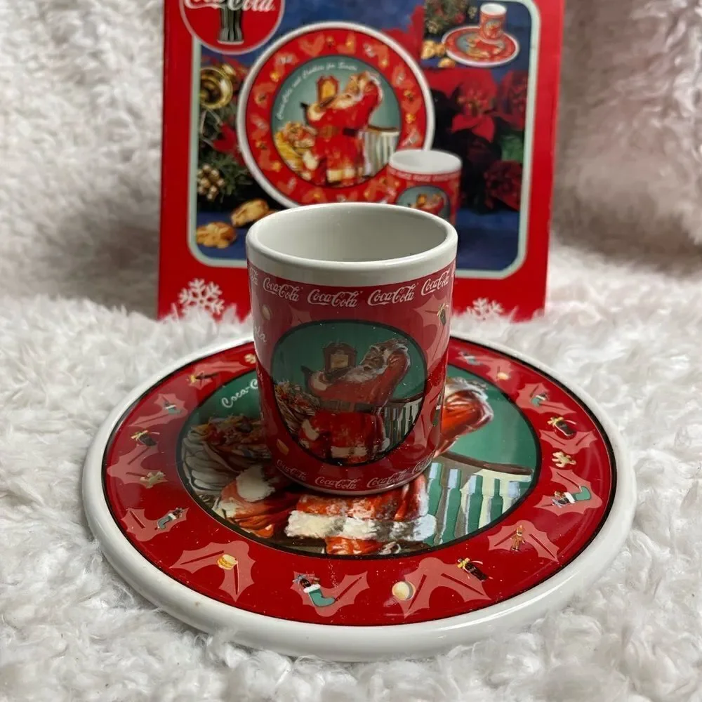 1998 Enesco Coca Cola Santa Cookie Plate & Tumbler Set
